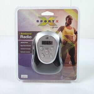 GPX Digital AM FM Radio with Sport Armband and Earbuds New/Sealed Black Silver